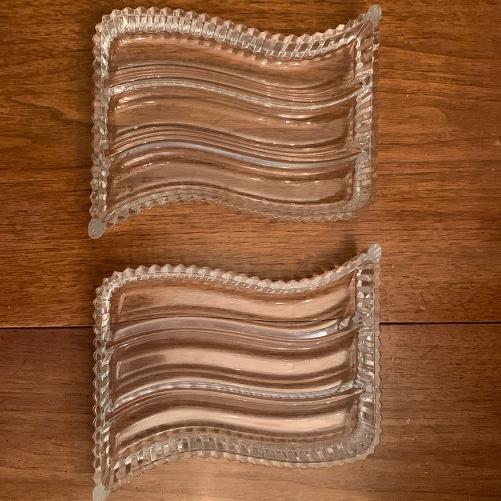 Set of two Shannon Crystal Divided Dishes